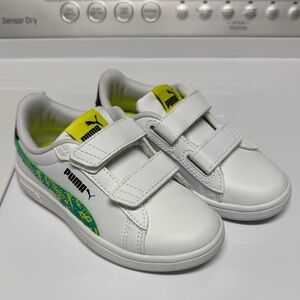 Size 11.5 little kids Puma EUC sneakers